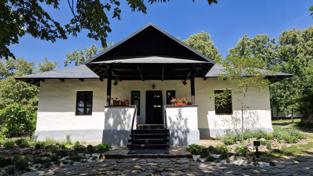 Imagini cu Memorialul Ipotești – Centrul Național de Studii „Mihai Eminescu”